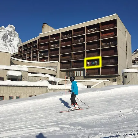公寓 Cervinia Sky & *